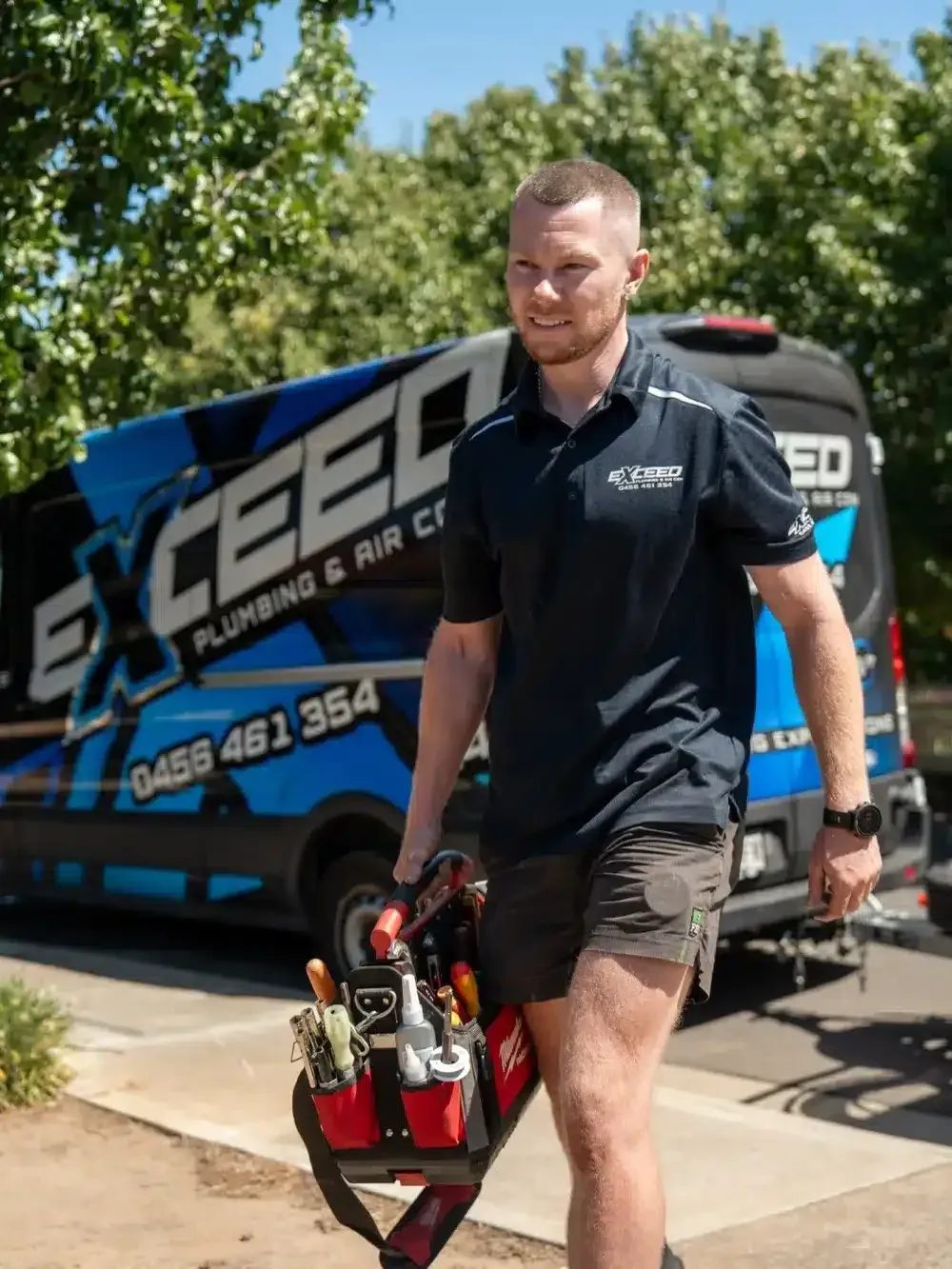 Local plumber arriving at a Elizabeth home